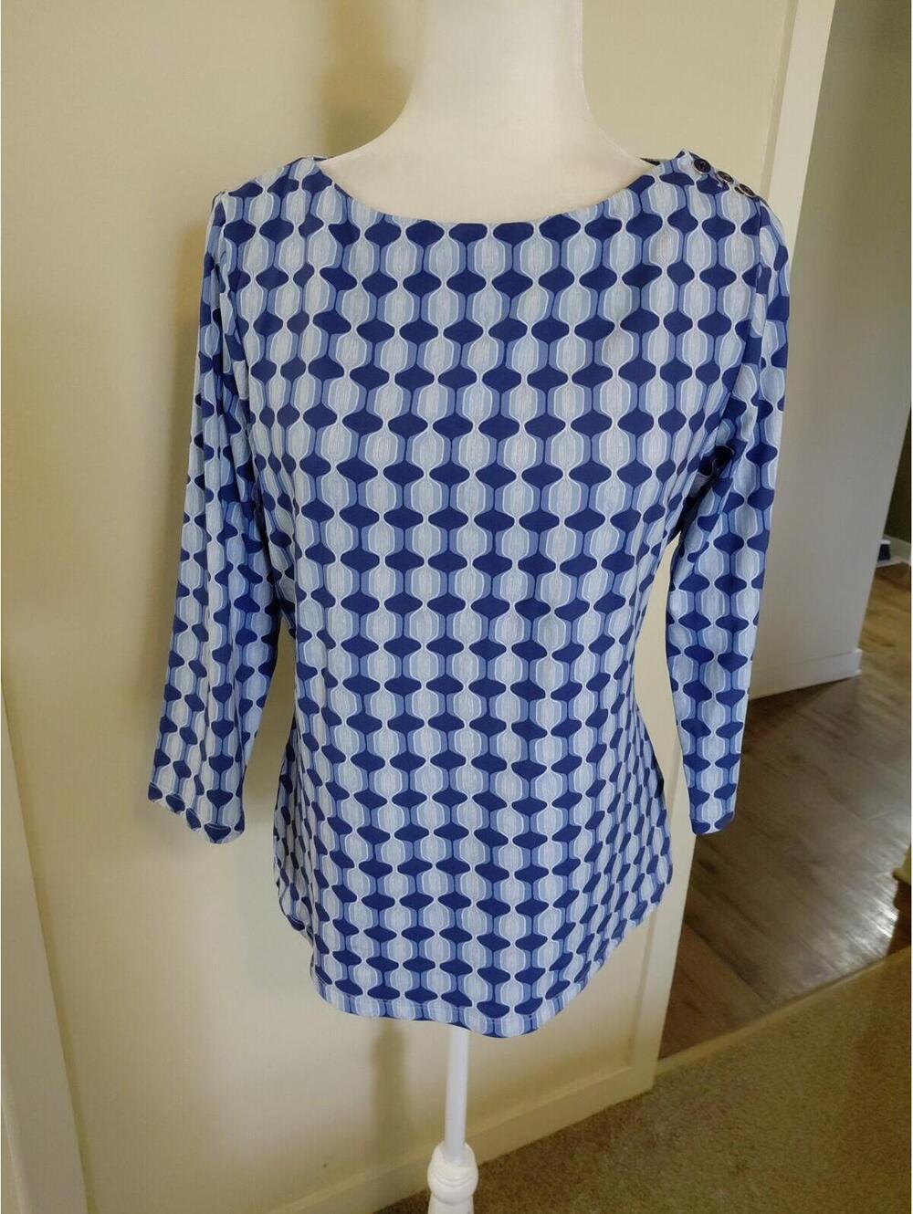 J. Mclaughlin Top Blues Catalina Cloth Shoulder Buttons Sz M EUC